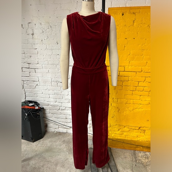 Reiss velvet jumpsuit - Picture 1 of 5